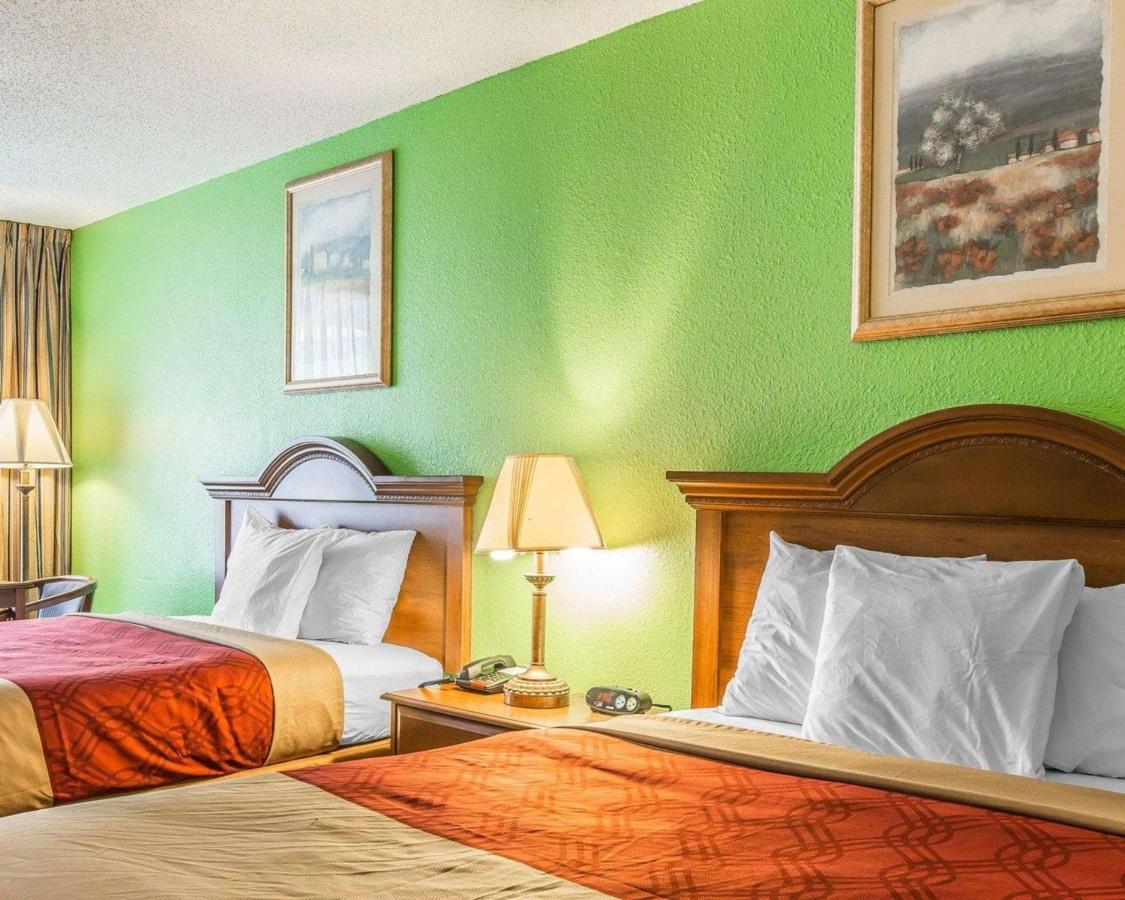 Econo Lodge Douglas Kültér fotó